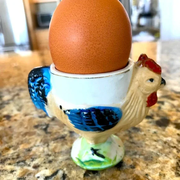 VINTAGE CHICKEN FANNY FARMER EGG CUP - Picture 7 of 8